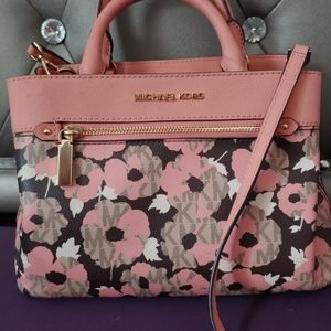 Michael Kors Crossbody
